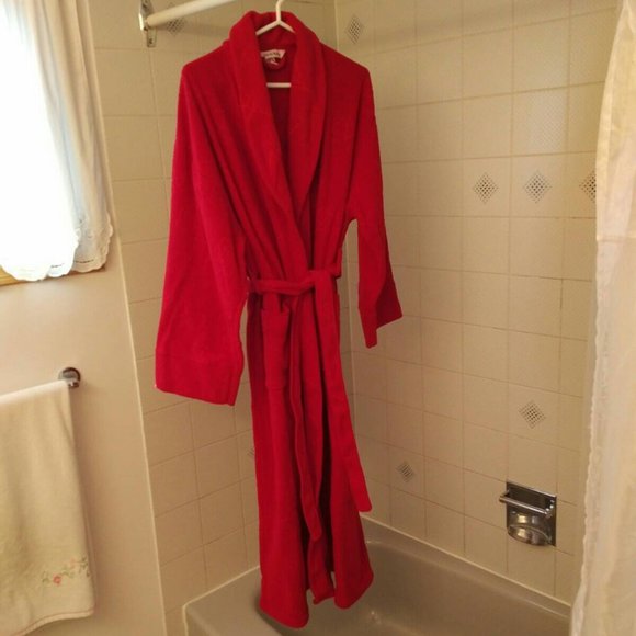 ✨HOST PICK!✨  Red Robe & Slippers Set, La Vie En Rose, M/L - Picture 4 of 8